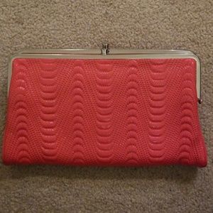 Oversized hobo clutch